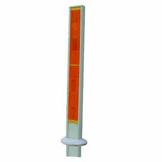  DPB-Y/W Delineator Post with reflective part